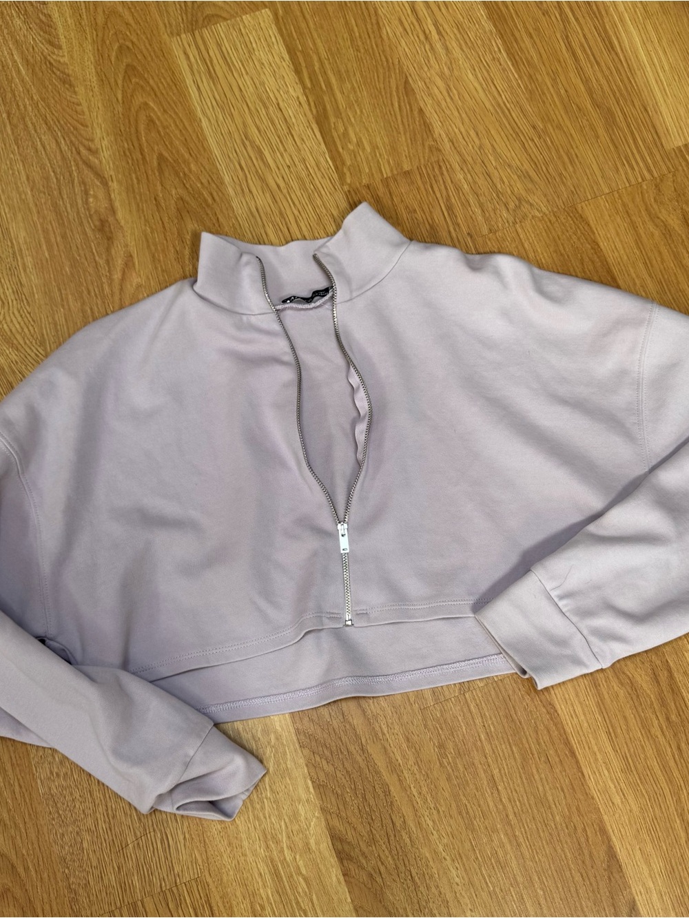 Zara Cropped Half-Zip Sweatshirt in Light Lavender